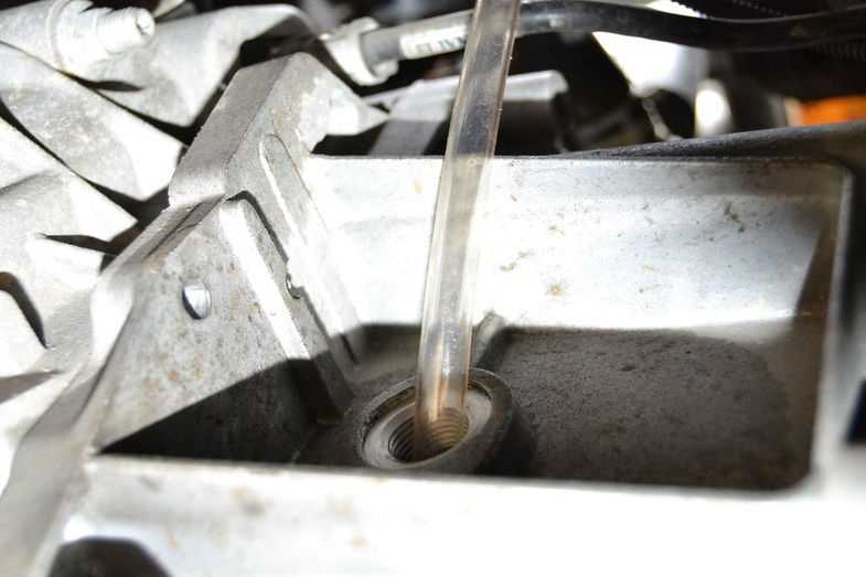 Инструкция по самостоятельной замене масла в двигателе renault megane