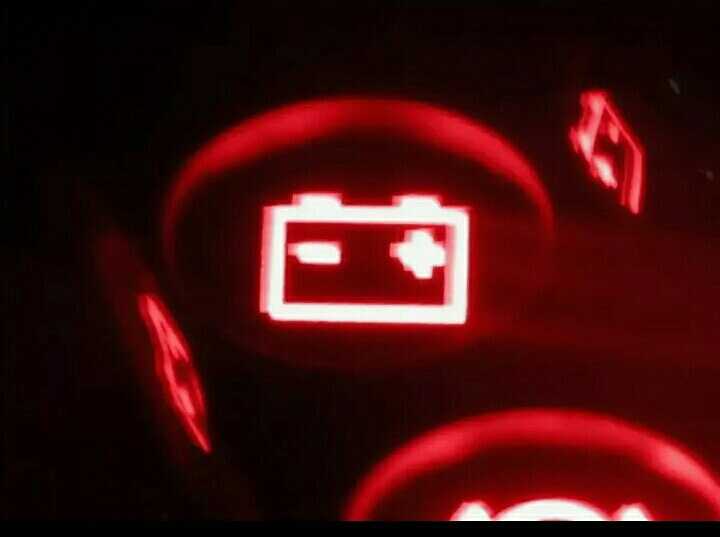 Не работает индикатор заряда аккумулятора. зеленая лампочка на аккумуляторе (встроенный индикатор). что означает, и почему может не гореть. что делать, если ноутбук перестал включаться