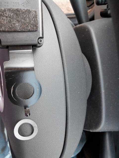 Как снять ремень безопасности: задний, передний — пошаговая инструкция с фото и видео