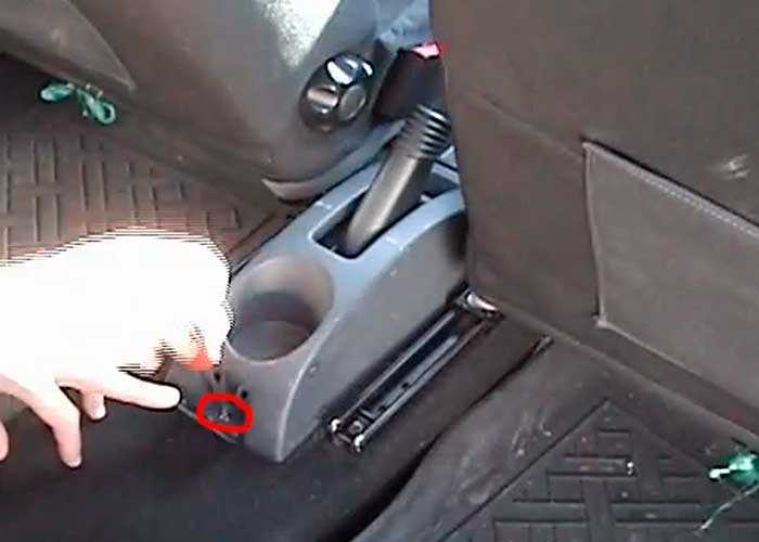 Ремонт рено своими руками — как сделать ремонт автомобиля марки рено правильно и легко смотрите в обзоре! (130 фото +видео)