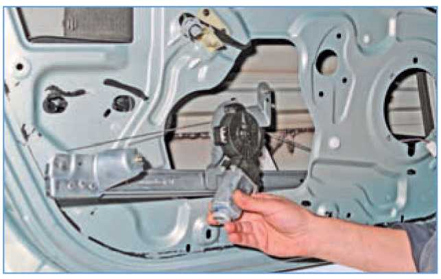 Не работает стеклоподъемник- ремонт кнопок стеклоподъёмников автомобиля рено своими руками