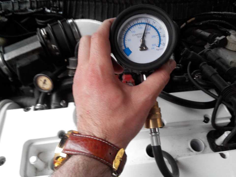 Проверка компрессии - описание | ремонт бензиновых двигателей 1.4 л и 1.6 л в двигательном отсеке | renault megane
