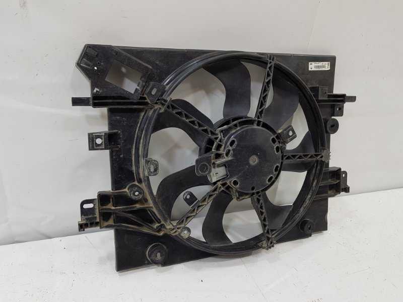 Вентилятор охлаждения радиатора двигателя и кондиционера