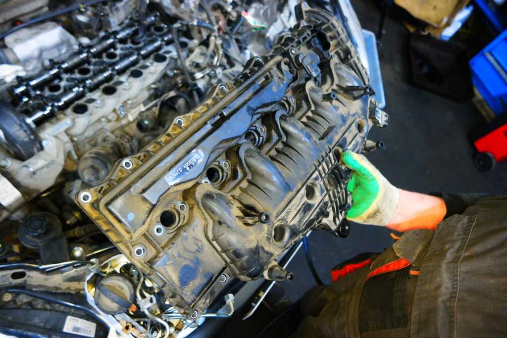 Проверка и регулировка зазоров клапанов (двигатели f3r) | ремонт двигателя | руководство renault
