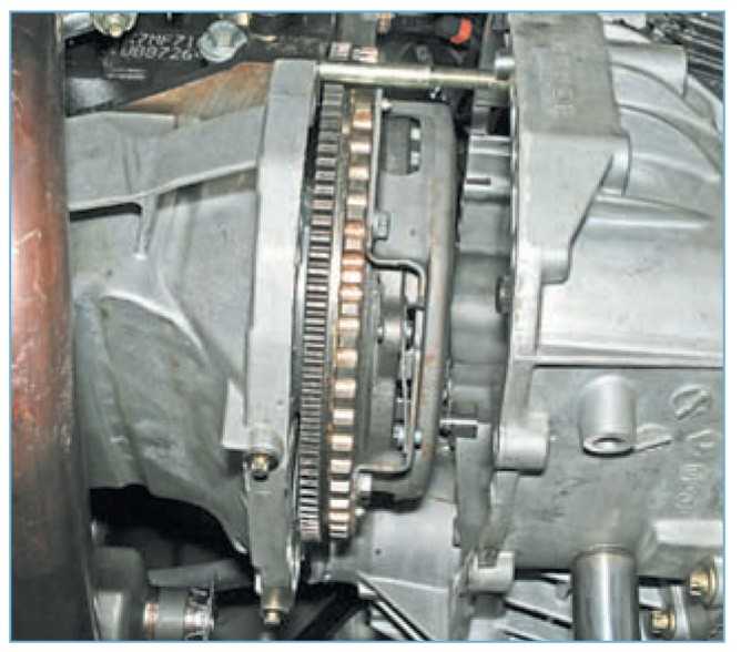 Замена кожуха и ведомого диска сцепления (двигатель f4r) рено меган 2 с 2003 г.в.