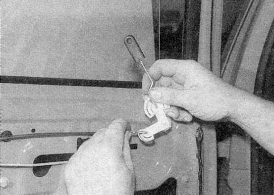 Как снять обшивку задней двери рено меган 2 — снятие передней оббивки