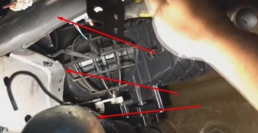 Замена моторчика печки на автомобиле «рено логан» с кондиционером и без