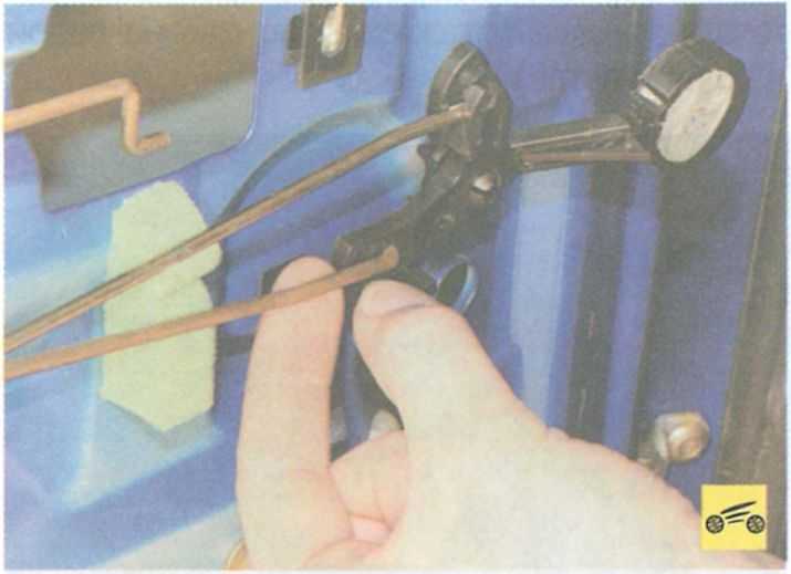 Снятие обшивки передней двери рено логан: пошаговая инструкция