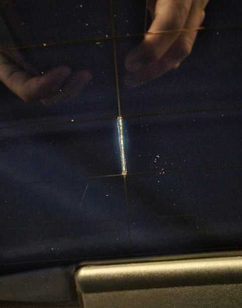 Как починить нити обогрева заднего стекла авто?