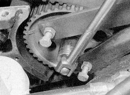 Снятие, осмотр и установка зубчатого приводного ремня | ремонт бензиновых двигателей 1.4 л и 1.6 л в двигательном отсеке | renault megane