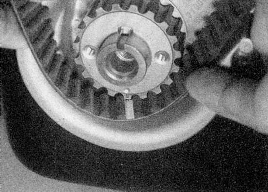 Renault megane снятие у установка зубчатых колес приводного ремня и механизма натяжения