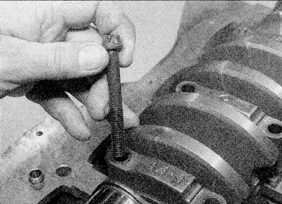 Монтаж коленчатого вала и проверка зазоров коренных подшипников | демонтаж и капитальный ремонт | toyota corolla